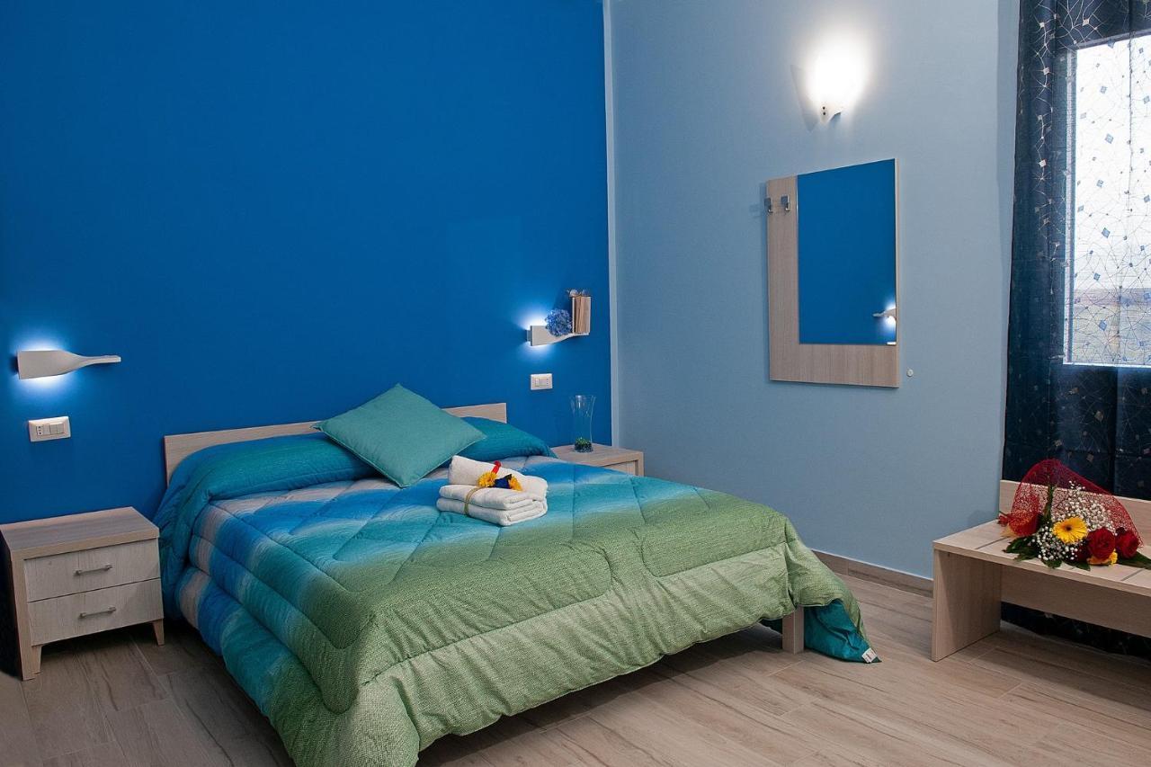B&B Rainbow Campofelice Di Roccella Εξωτερικό φωτογραφία